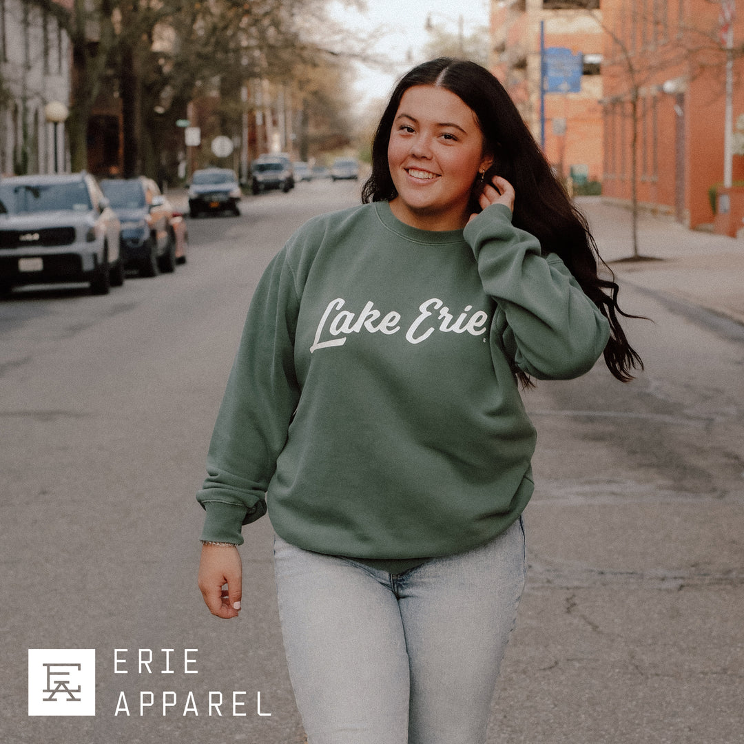 Lake Erie Script Crewneck - Moss Green