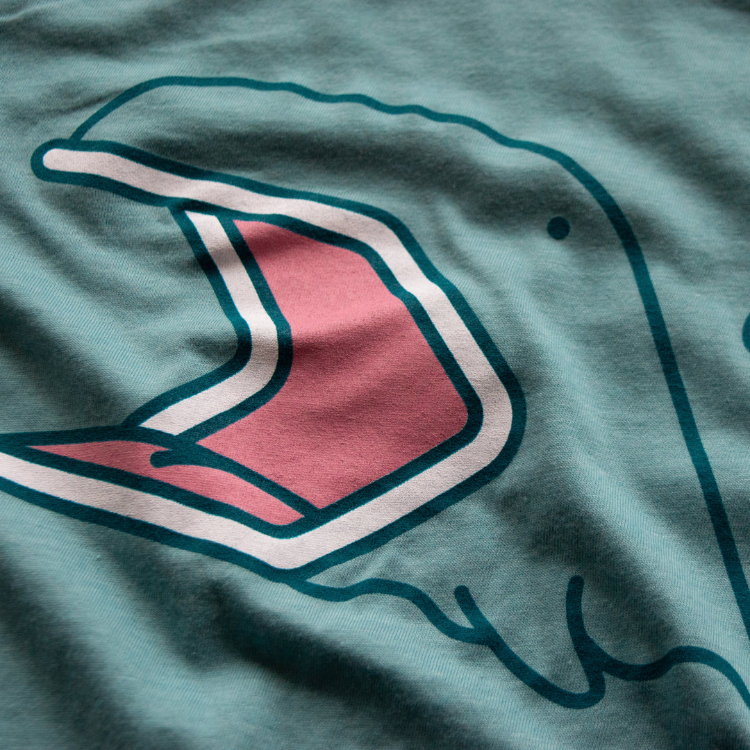 Erie Zoo Vintage Whale Tee