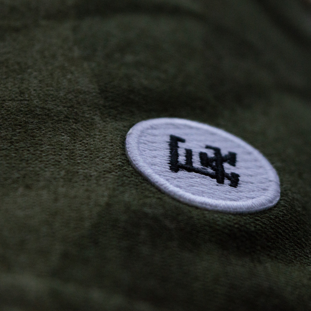 EA Basic Sweatshirt Blanket