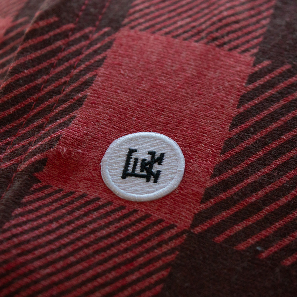 EA Basic Pillow Blanket