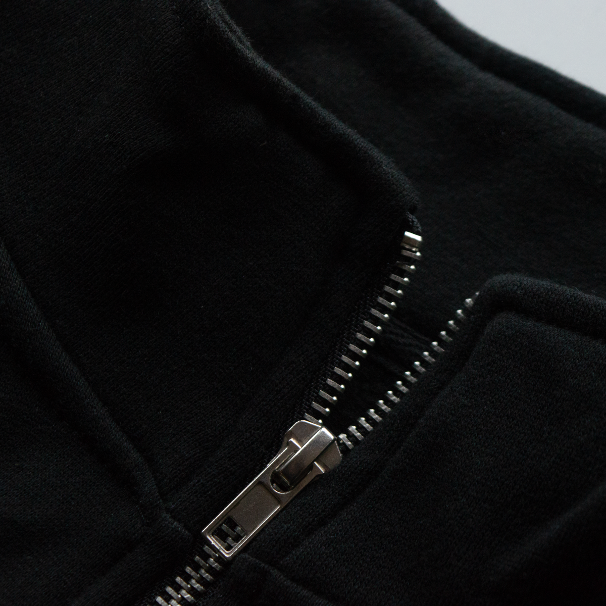 ERIE™ Quarter Zip Pullover
