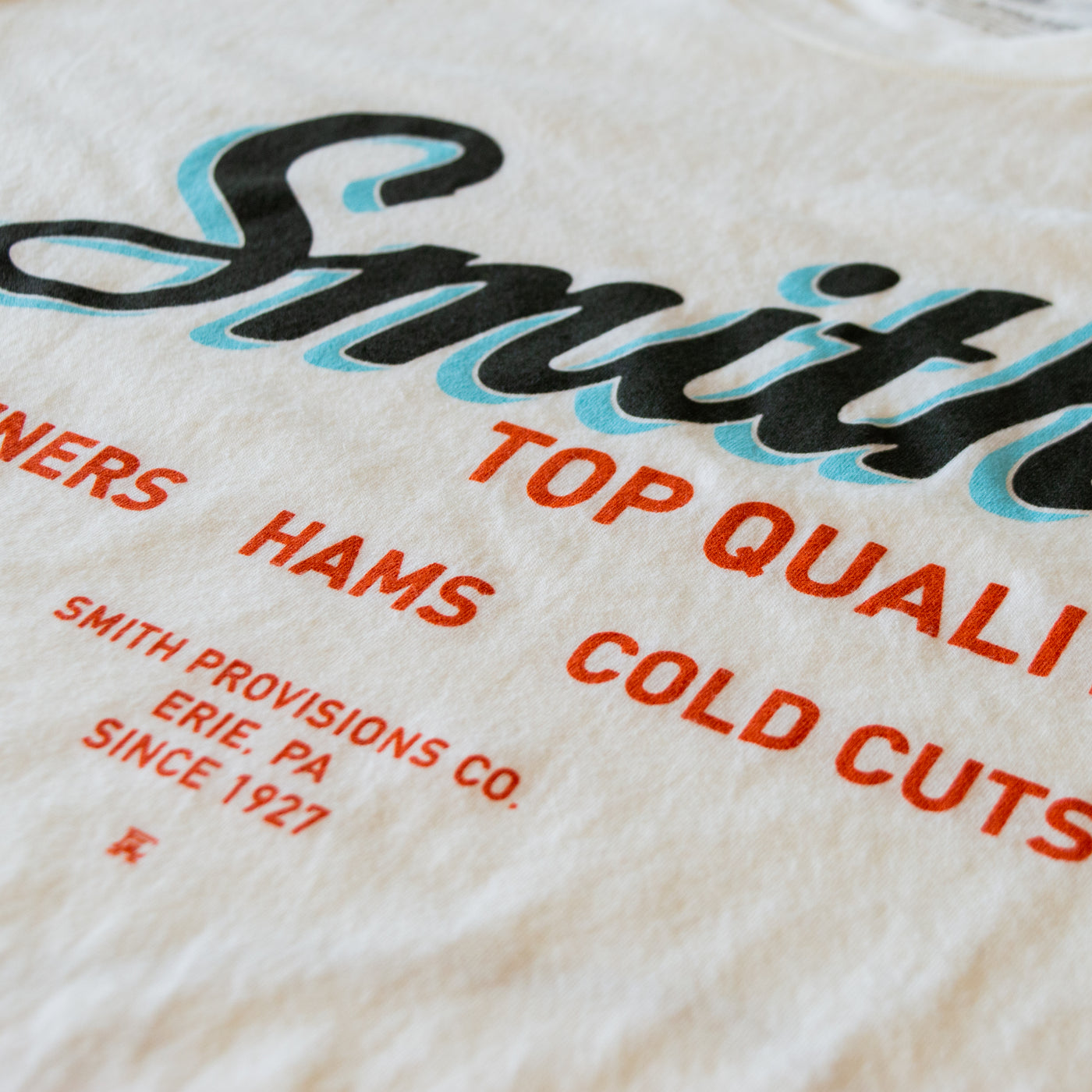 Smith’s Provisions Vintage Logo Tee