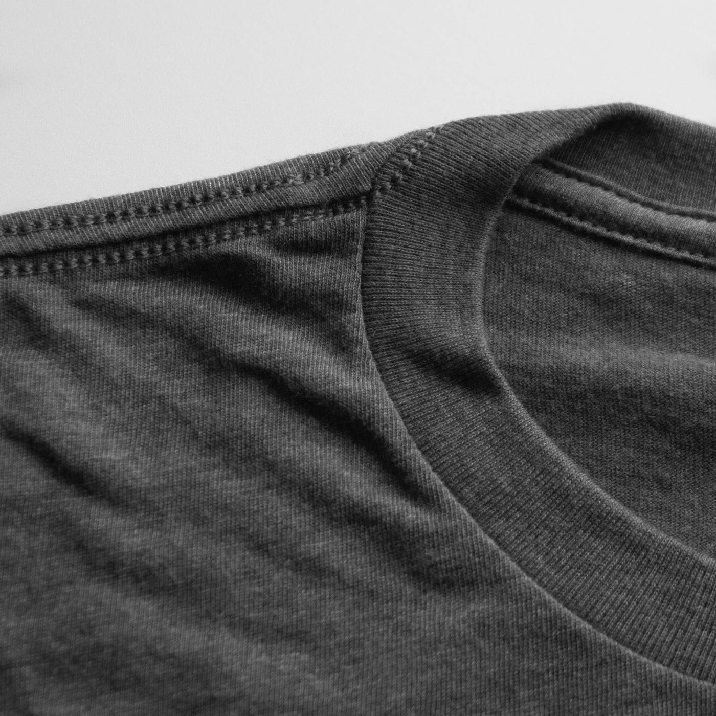 Erie Skyline Tee - Graphite